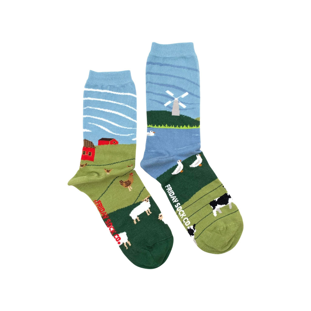 colorful barnyard scenery socks with animals and landscape