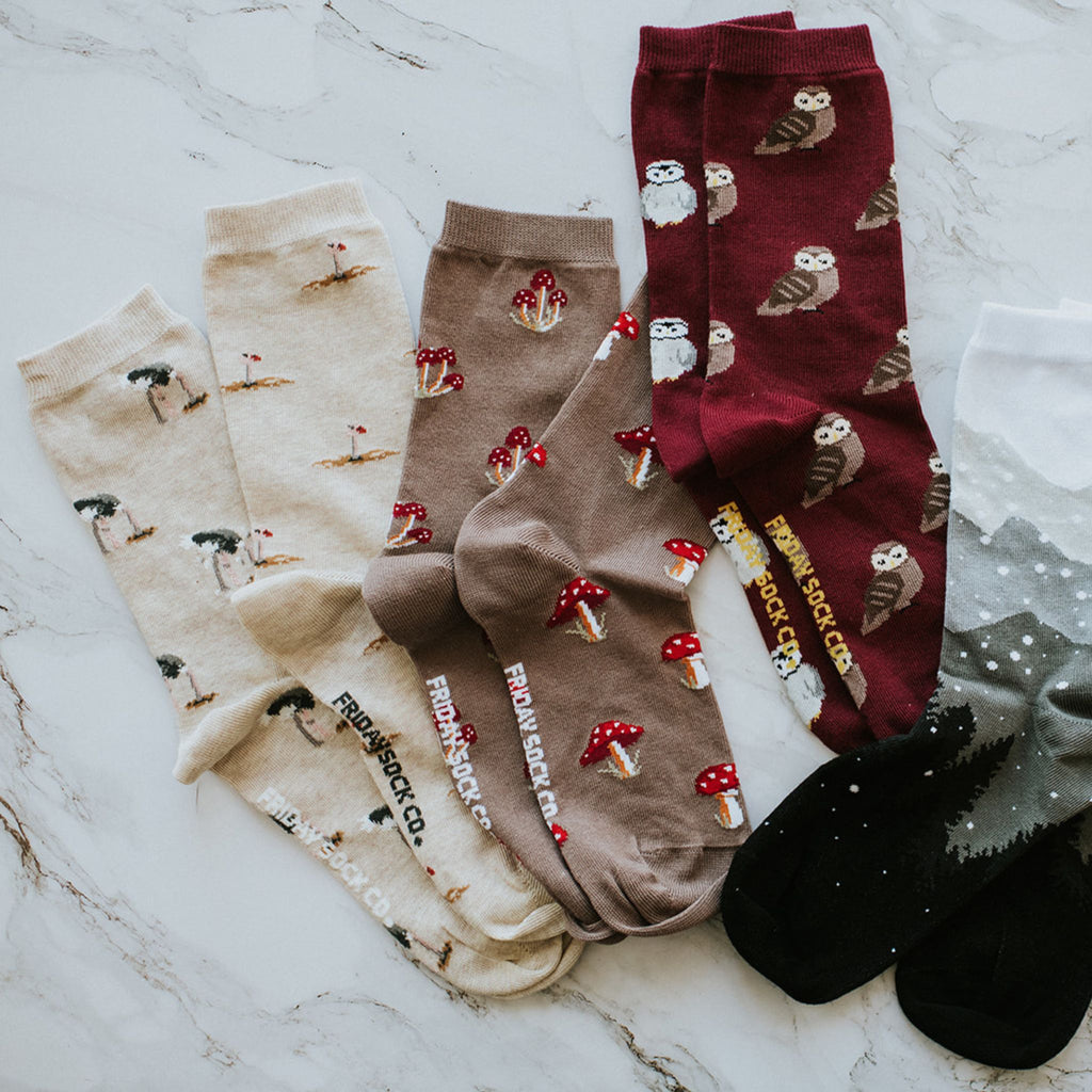 womens-mushroom-snow-ostrich socks