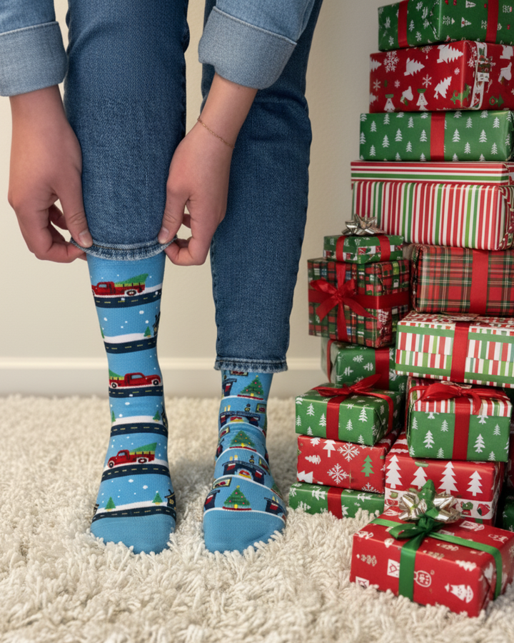 Women’s Christmas Vintage Truck &amp; Living Room Socks