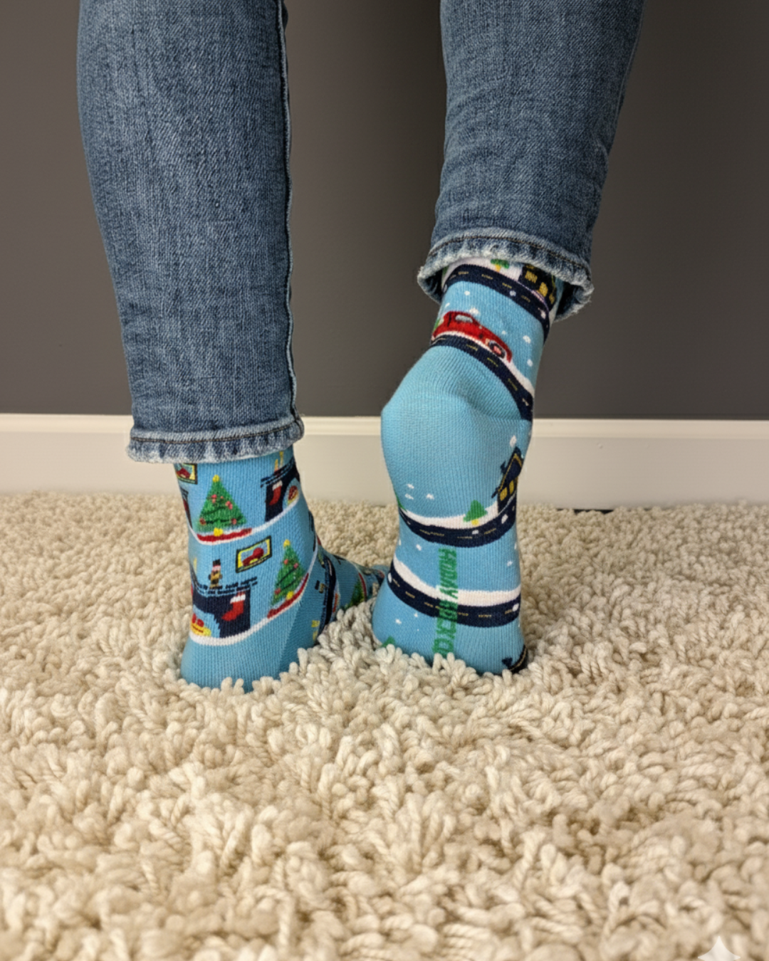 Women’s Christmas Vintage Truck &amp; Living Room Socks