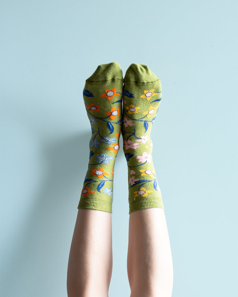 Women's Flower Vine Socks